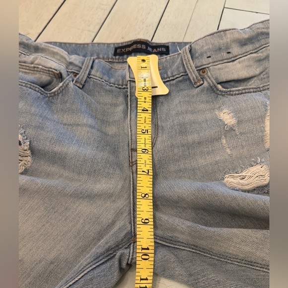 EXPRESS JEANS | Cropped Super Skinny Mid Rise Distressed Sz 8 - Picture 5 of 7